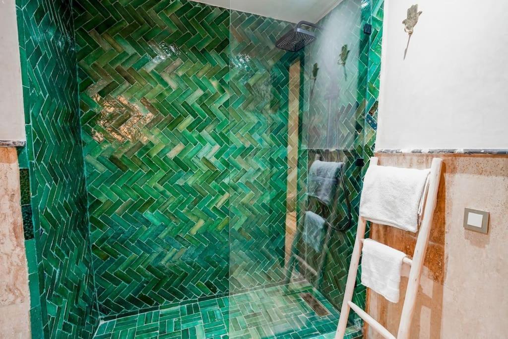 Ferienwohnung Darsublime Au Coeur De Marrakech Jacuzzi Prive Marrakesch Exterior foto