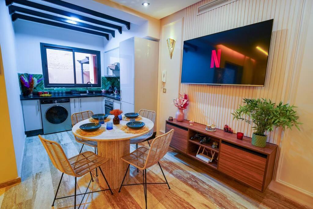 Ferienwohnung Darsublime Au Coeur De Marrakech Jacuzzi Prive Marrakesch Exterior foto